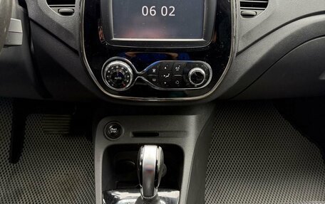 Renault Kaptur I рестайлинг, 2018 год, 1 750 000 рублей, 11 фотография