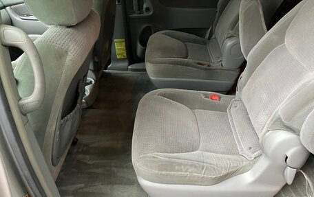 Toyota Sienna II рестайлинг, 2006 год, 1 300 000 рублей, 18 фотография