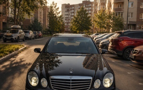 Mercedes-Benz E-Класс, 2007 год, 1 800 000 рублей, 3 фотография