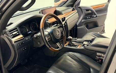 Lexus LX III, 2016 год, 6 150 000 рублей, 5 фотография