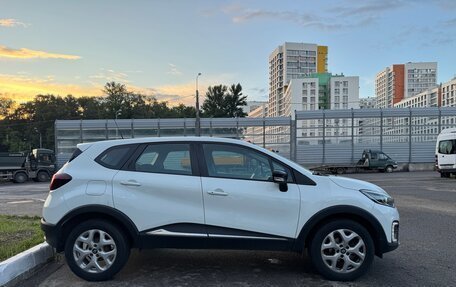 Renault Kaptur I рестайлинг, 2017 год, 1 250 000 рублей, 3 фотография