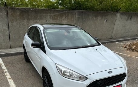 Ford Focus III, 2017 год, 905 000 рублей, 3 фотография