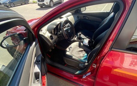 Chevrolet Cruze II, 2010 год, 495 000 рублей, 2 фотография