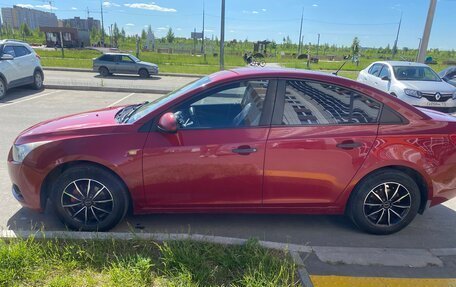 Chevrolet Cruze II, 2010 год, 495 000 рублей, 9 фотография