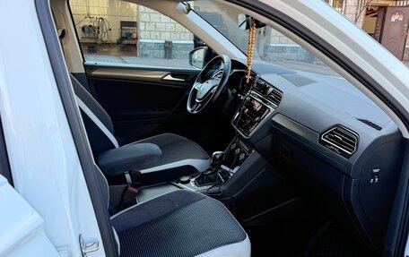 Volkswagen Tiguan II, 2020 год, 2 650 000 рублей, 8 фотография