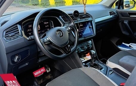 Volkswagen Tiguan II, 2020 год, 2 650 000 рублей, 6 фотография