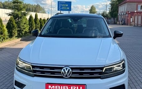Volkswagen Tiguan II, 2020 год, 2 650 000 рублей, 14 фотография