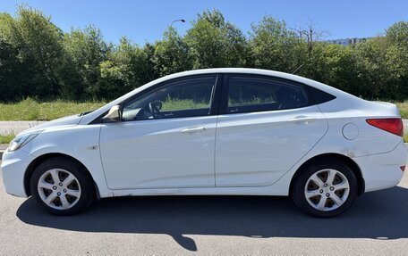 Hyundai Solaris II рестайлинг, 2011 год, 575 000 рублей, 1 фотография