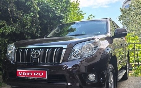 Toyota Land Cruiser Prado 150 рестайлинг 2, 2012 год, 2 850 000 рублей, 1 фотография