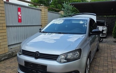 Volkswagen Polo VI (EU Market), 2014 год, 950 000 рублей, 1 фотография
