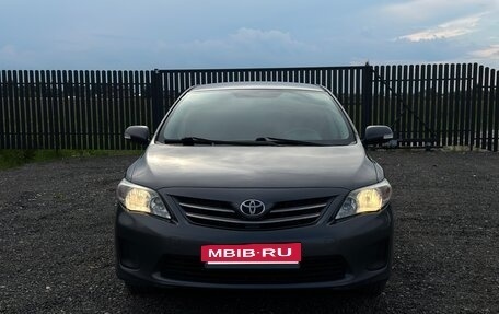 Toyota Corolla, 2011 год, 850 000 рублей, 3 фотография