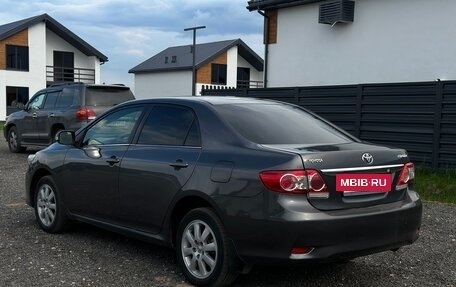 Toyota Corolla, 2011 год, 850 000 рублей, 4 фотография