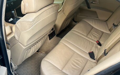 BMW 5 серия, 2005 год, 900 000 рублей, 6 фотография