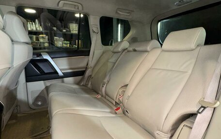 Toyota Land Cruiser Prado 150 рестайлинг 2, 2012 год, 2 850 000 рублей, 2 фотография