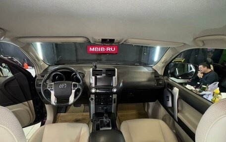 Toyota Land Cruiser Prado 150 рестайлинг 2, 2012 год, 2 850 000 рублей, 3 фотография