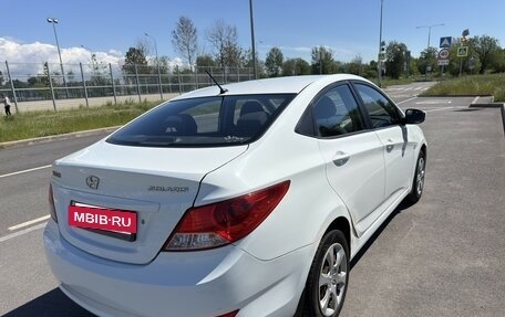 Hyundai Solaris II рестайлинг, 2011 год, 575 000 рублей, 28 фотография