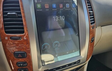Toyota Land Cruiser 100 рестайлинг 2, 2005 год, 2 590 000 рублей, 9 фотография