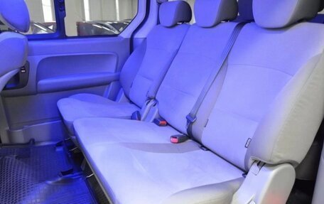 Hyundai H-1 II рестайлинг, 2010 год, 1 170 000 рублей, 6 фотография