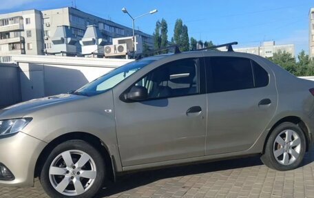 Renault Logan II, 2015 год, 820 000 рублей, 15 фотография