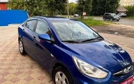 Hyundai Solaris II рестайлинг, 2012 год, 690 000 рублей, 2 фотография