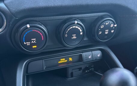 Mazda MX-5, 2019 год, 3 430 000 рублей, 22 фотография