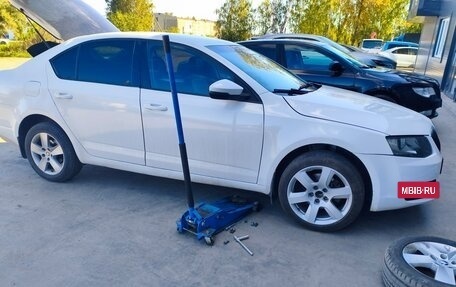 Skoda Octavia, 2013 год, 1 000 000 рублей, 4 фотография