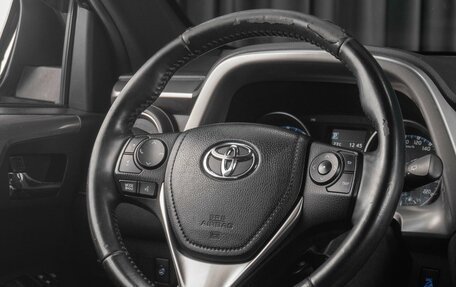 Toyota RAV4, 2017 год, 3 049 000 рублей, 18 фотография