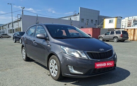 KIA Rio III рестайлинг, 2013 год, 690 000 рублей, 2 фотография