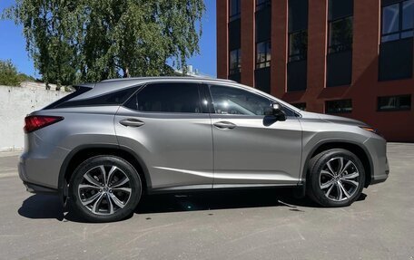 Lexus RX IV рестайлинг, 2019 год, 4 800 000 рублей, 1 фотография