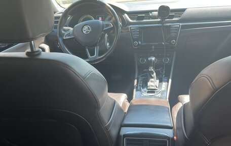 Skoda Superb III рестайлинг, 2015 год, 1 130 000 рублей, 10 фотография