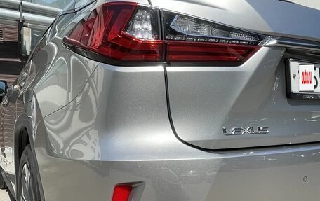 Lexus RX IV рестайлинг, 2019 год, 4 800 000 рублей, 12 фотография