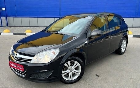 Opel Astra H, 2011 год, 529 000 рублей, 1 фотография