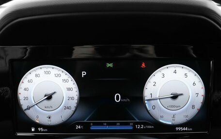 Hyundai Elantra, 2023 год, 2 070 000 рублей, 13 фотография