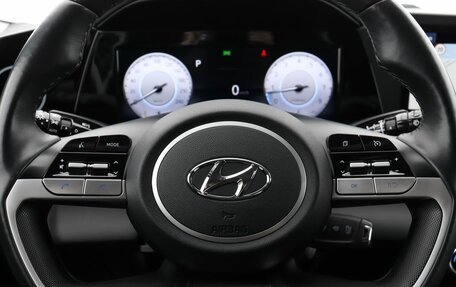 Hyundai Elantra, 2023 год, 2 070 000 рублей, 12 фотография