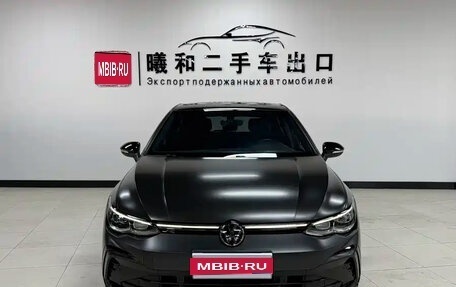 Volkswagen Golf VIII, 2023 год, 1 650 000 рублей, 1 фотография
