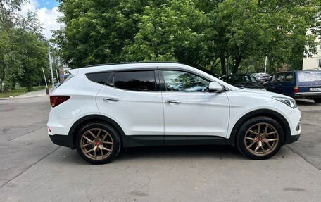 Hyundai Santa Fe III рестайлинг, 2018 год, 2 800 000 рублей, 7 фотография