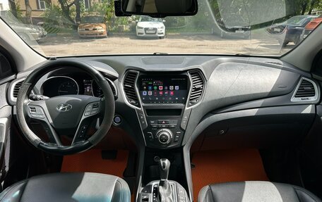 Hyundai Santa Fe III рестайлинг, 2018 год, 2 800 000 рублей, 23 фотография