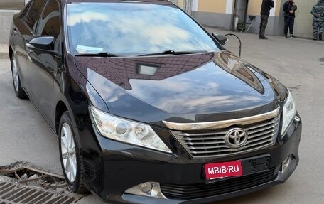 Toyota Camry, 2014 год, 1 750 000 рублей, 3 фотография