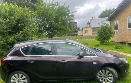 Opel Astra J, 2013 год, 950 000 рублей, 5 фотография