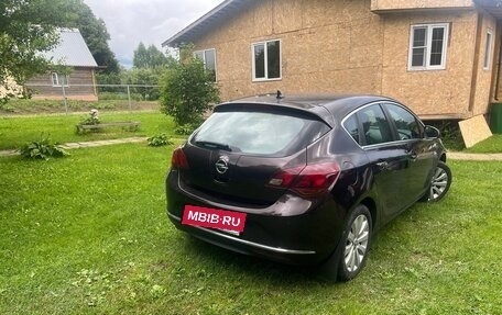 Opel Astra J, 2013 год, 950 000 рублей, 11 фотография