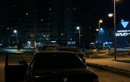 BMW 5 серия, 1989 год, 290 000 рублей, 3 фотография