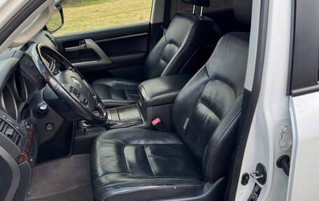 Toyota Land Cruiser 200, 2011 год, 3 500 000 рублей, 22 фотография