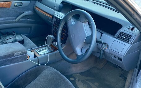 Nissan Gloria XI, 2001 год, 550 000 рублей, 8 фотография