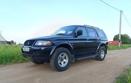 Mitsubishi Pajero Sport II рестайлинг, 2001 год, 560 000 рублей, 2 фотография