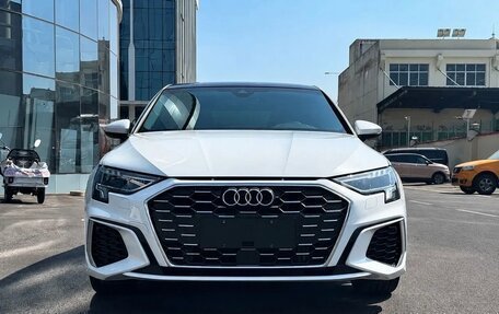 Audi A3, 2022 год, 1 950 000 рублей, 2 фотография