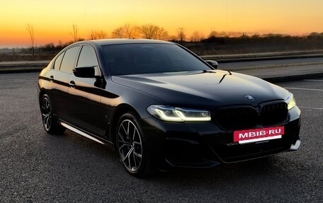BMW 5 серия, 2020 год, 4 850 000 рублей, 3 фотография