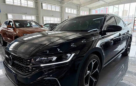 Volkswagen Passat B8 рестайлинг, 2023 год, 1 800 000 рублей, 3 фотография