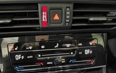 Volkswagen Passat B8 рестайлинг, 2023 год, 1 800 000 рублей, 15 фотография