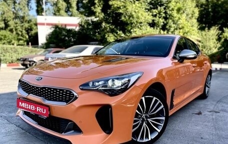 KIA Stinger I, 2019 год, 1 890 000 рублей, 2 фотография