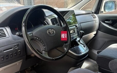 Toyota Alphard III, 2005 год, 870 000 рублей, 3 фотография